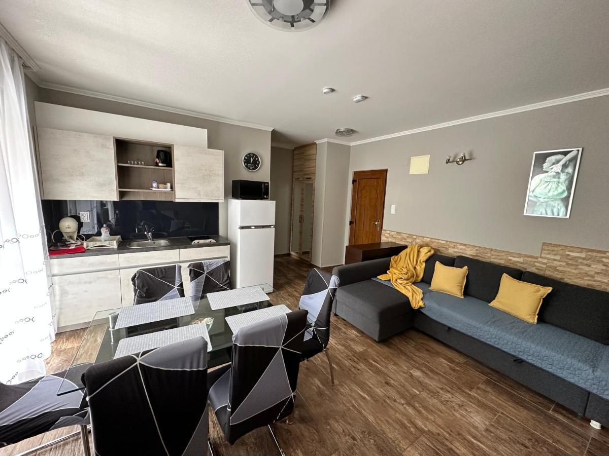 Dorina Wellness Apartman Siófok Exteriör bild