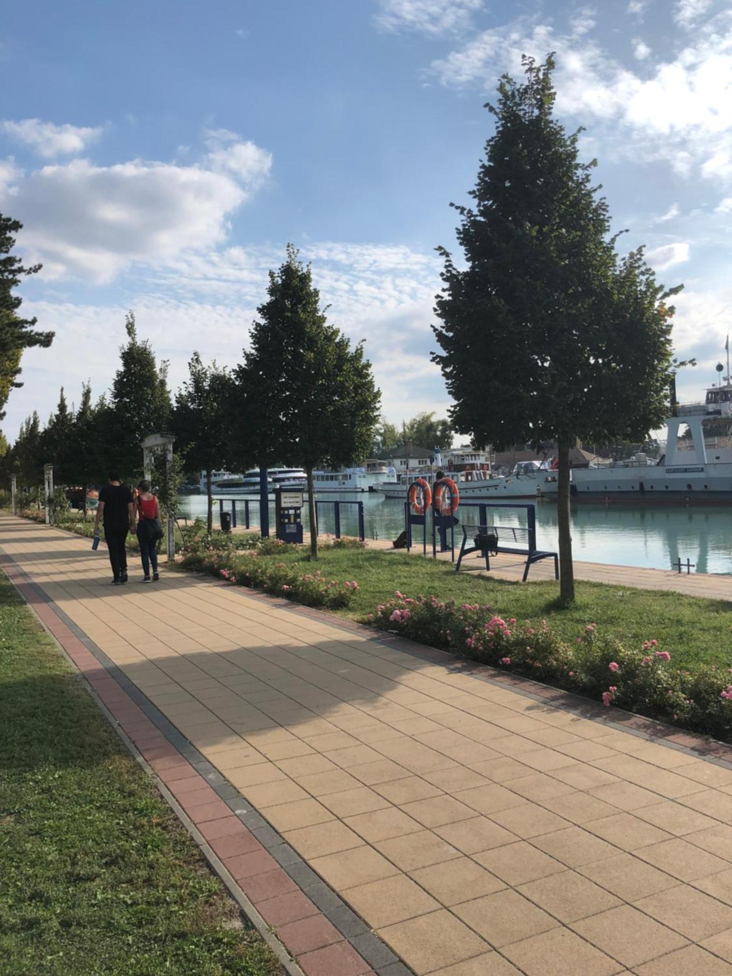 Dorina Wellness Apartman Siófok Exteriör bild