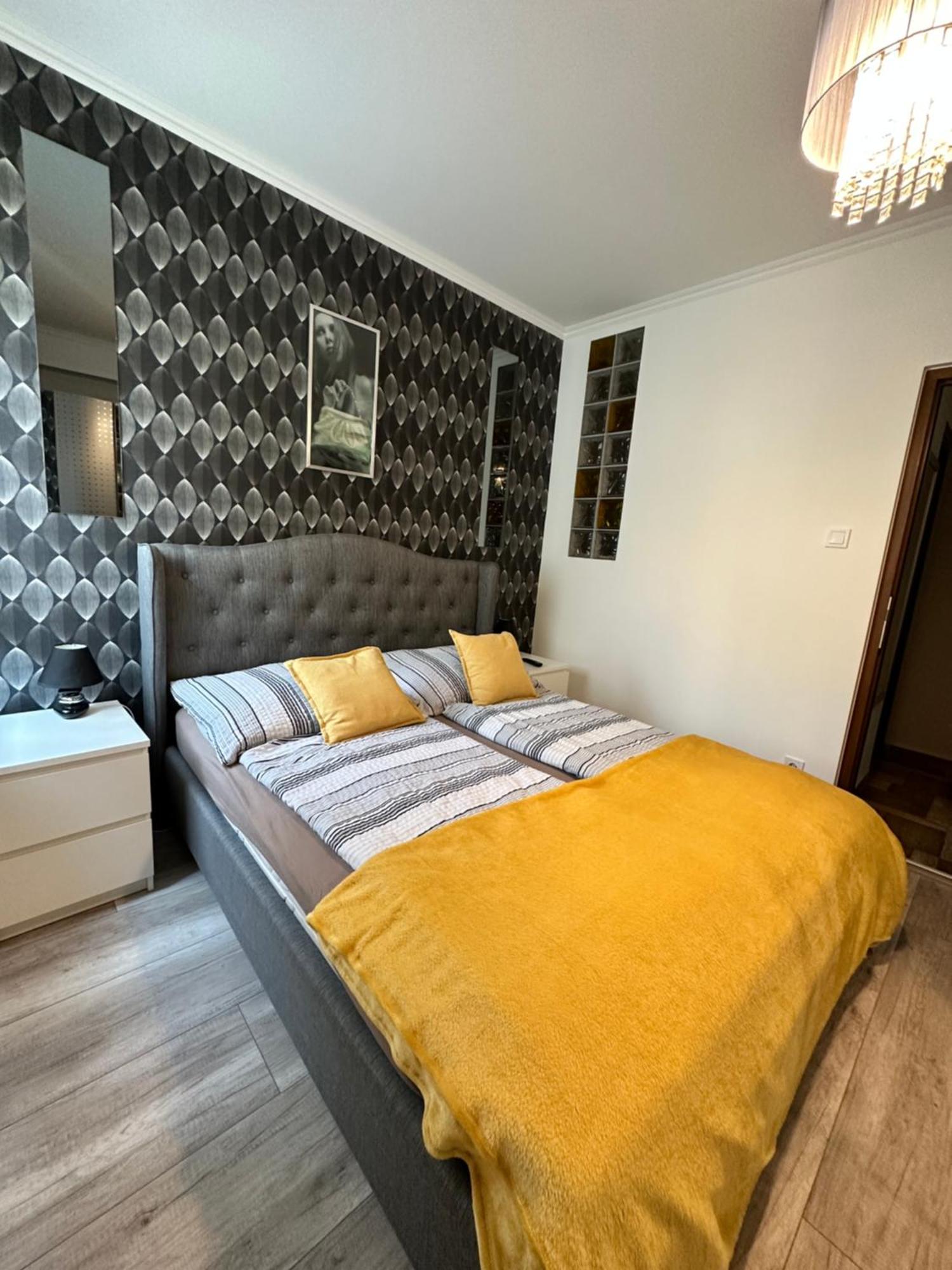 Dorina Wellness Apartman Siófok Exteriör bild